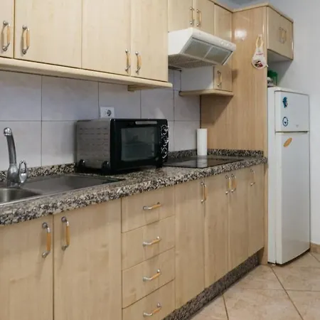 Los Cristianos Encantador Apartam. A Pie De Playa Apartamento